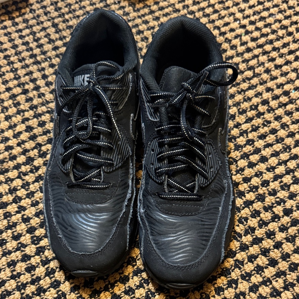 Nike Black Athletic Shoes